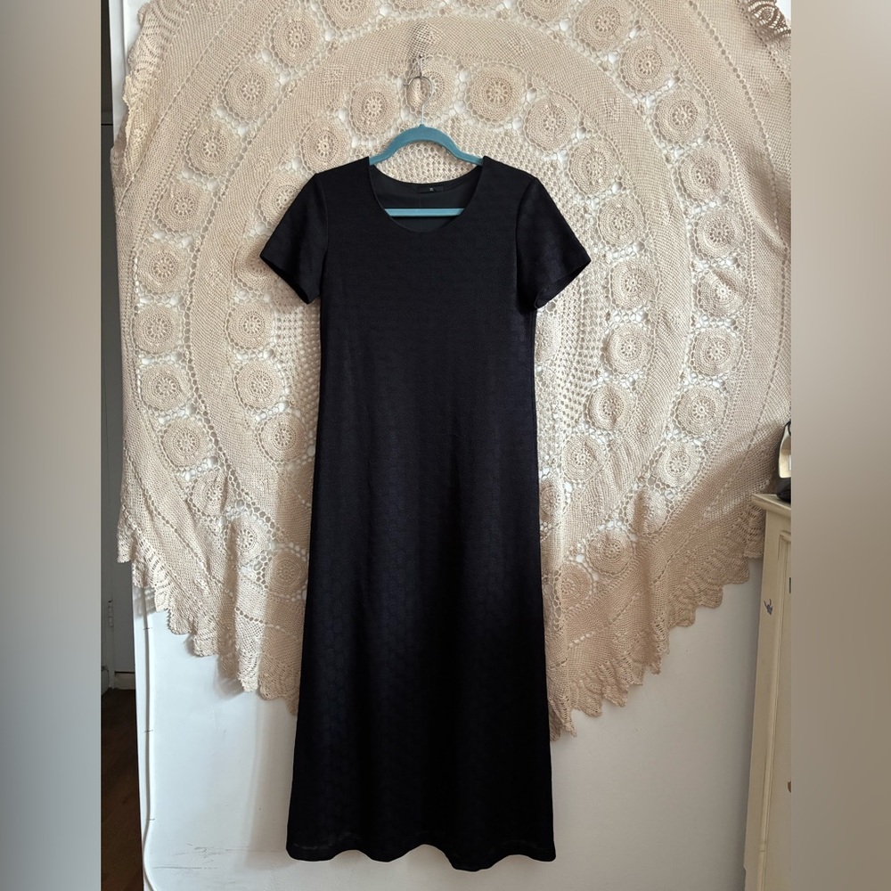 Ys by yohji yamamoto short sleeve maxi dress. Most flattering silhouette. Size M